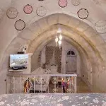 Oyku Evi Cave