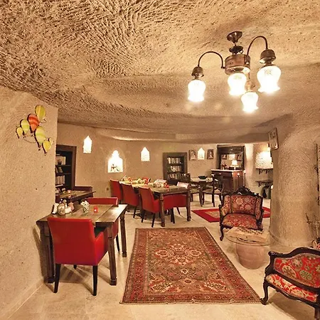 ホテル Oyku Evi Cave ウルギュップ
