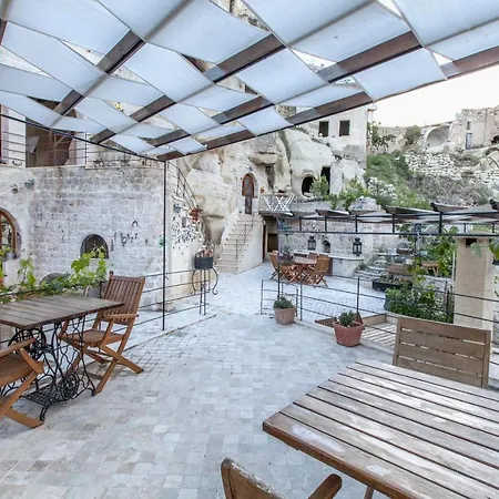 Hotel Oyku Evi Cave
