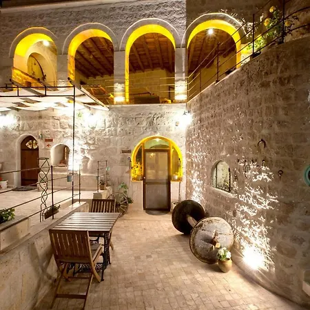 Oyku Evi Cave Hotel 3*