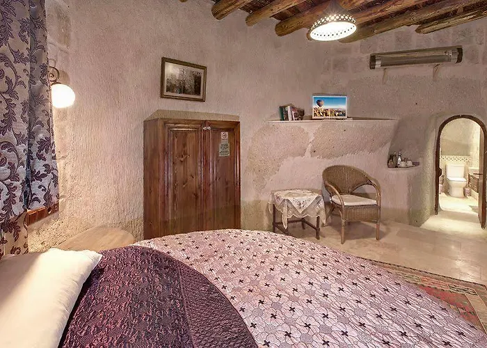 Oyku Evi Cave Ουργκούπ